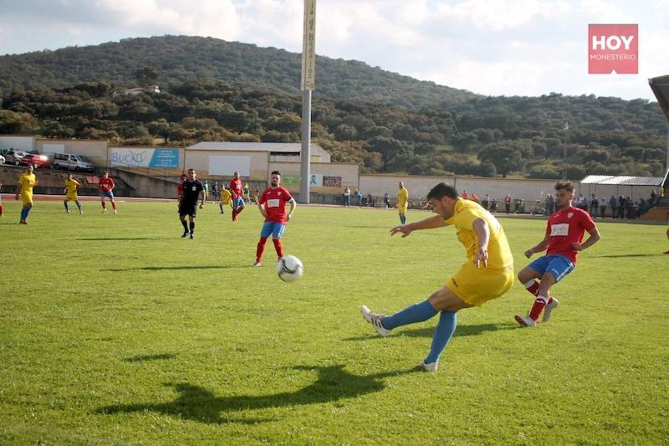 Los amarillos sacaron a los jaraiceños tres goles de ventaja de cara a la segunda eliminatoria, por 4 tantos a 1