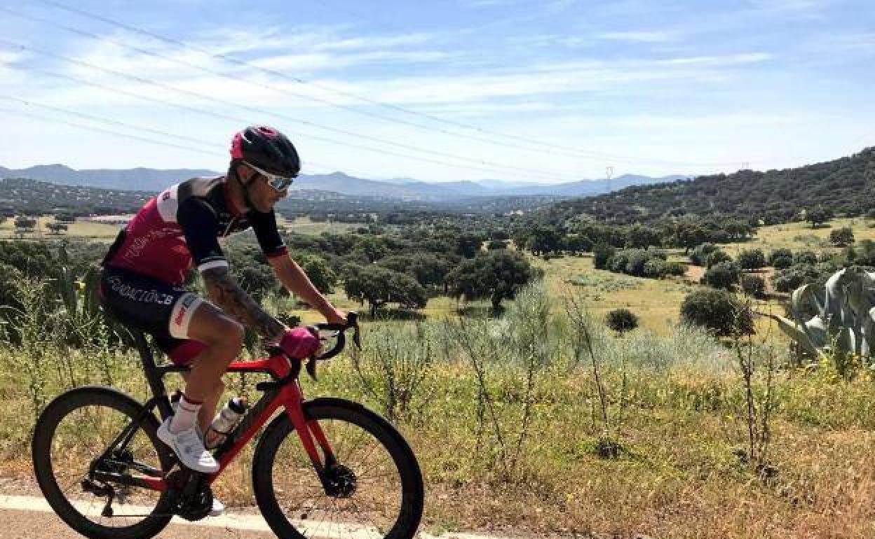 Rubén Tranco en su bici 