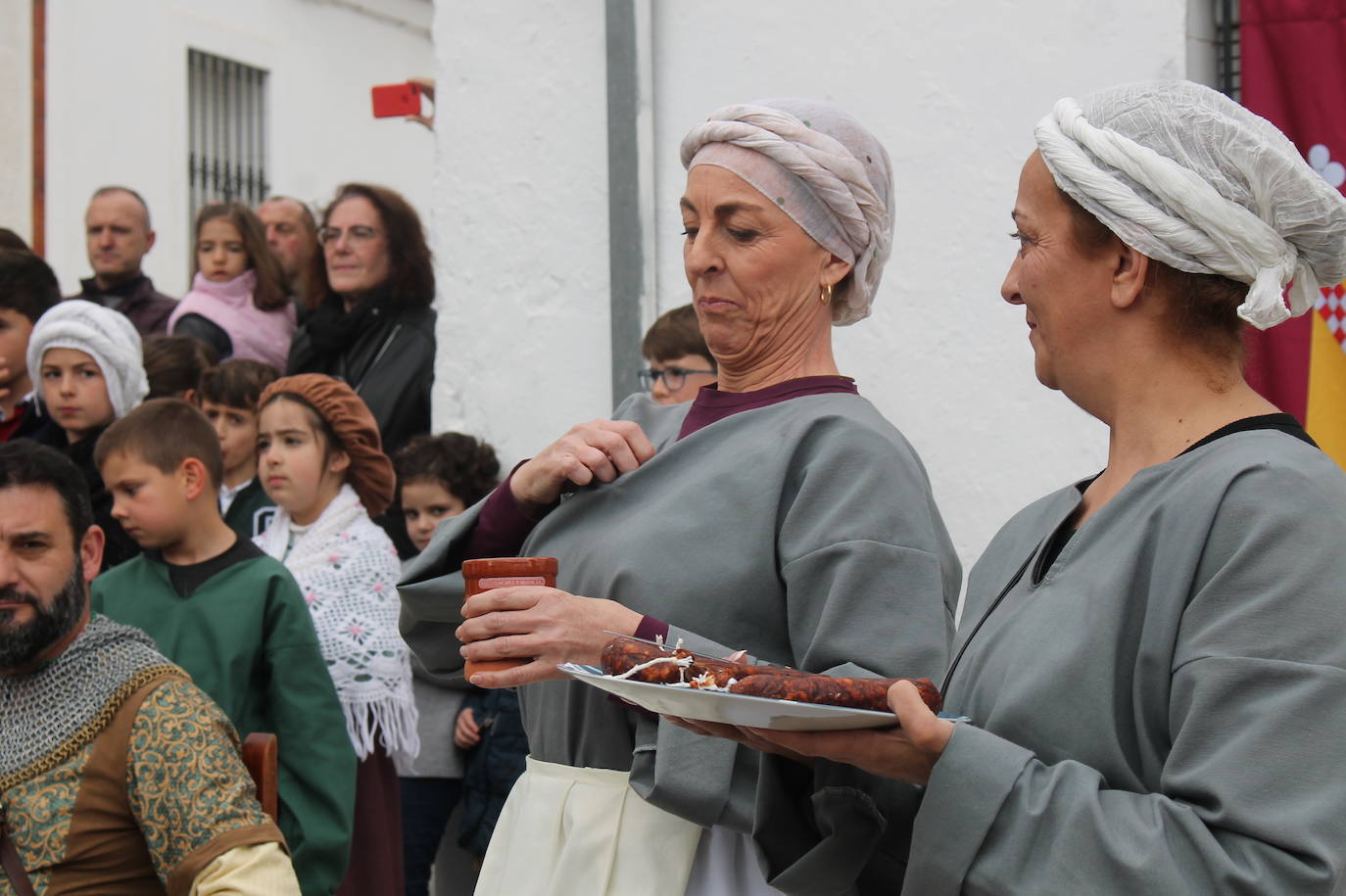 En imágenes, el II recibimiento de Carlos V en Monesterio