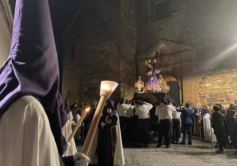 La Hermandad del Nazareno realiza hoy su estación de penitencia por las calles de Monesterio