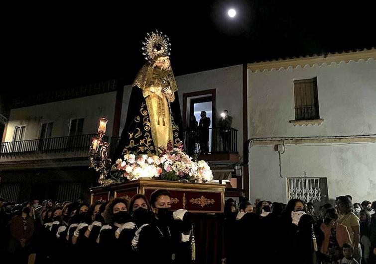 Santo Entierro y procesión de la Soledad en el Viernes Santo de Monesterio