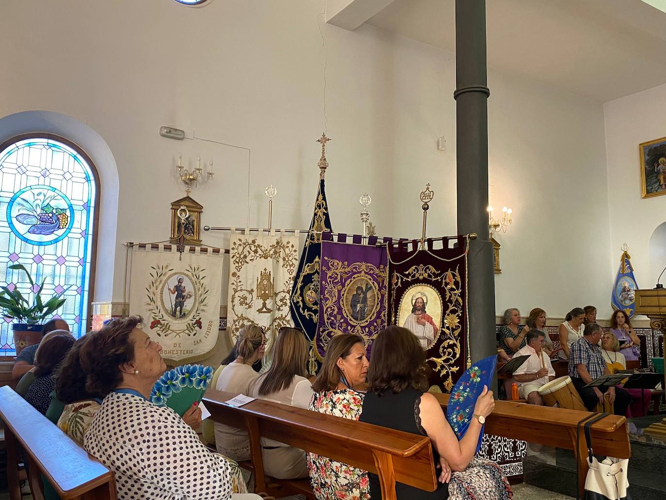 Un momento de la misa del martes, 29 de agosto, que contó con la presencia de la diferentes Hermandades locales