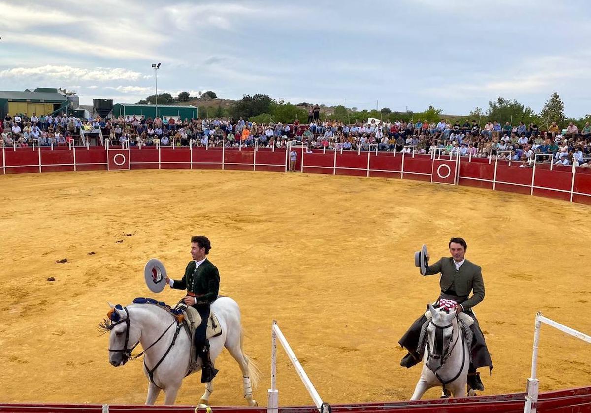 Leonardo Hernández y Andy Cartagena, ayer en Monesterio