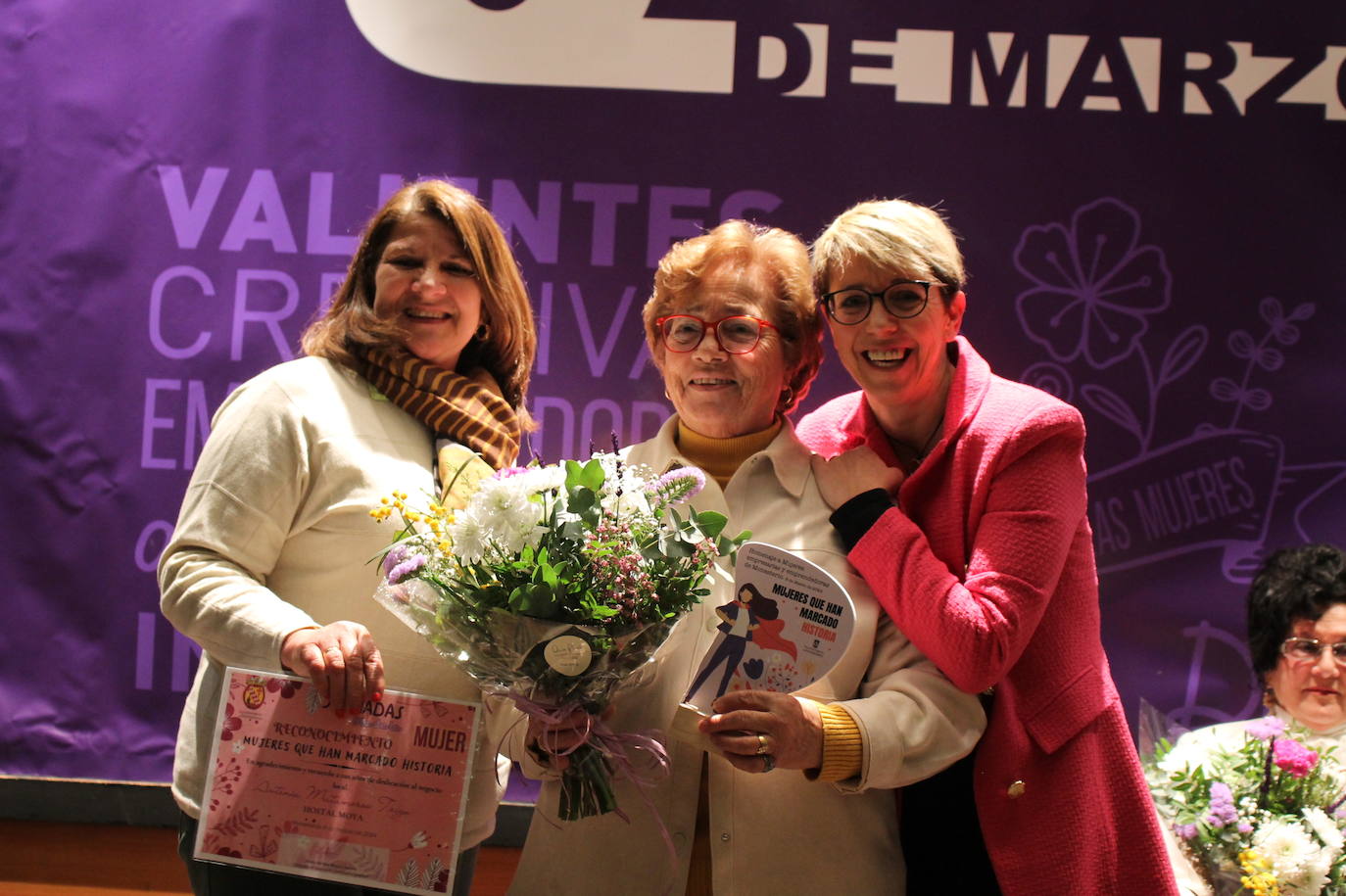 El acto institucional por el Día de la Mujer de Monesterio, en imágenes