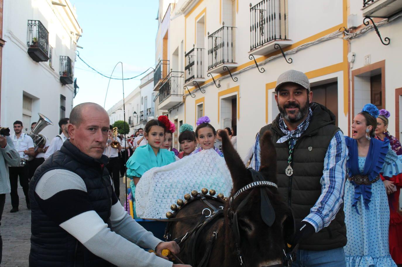 Fotos| Procesión de San Isidro por las calles de Monesterio 2024
