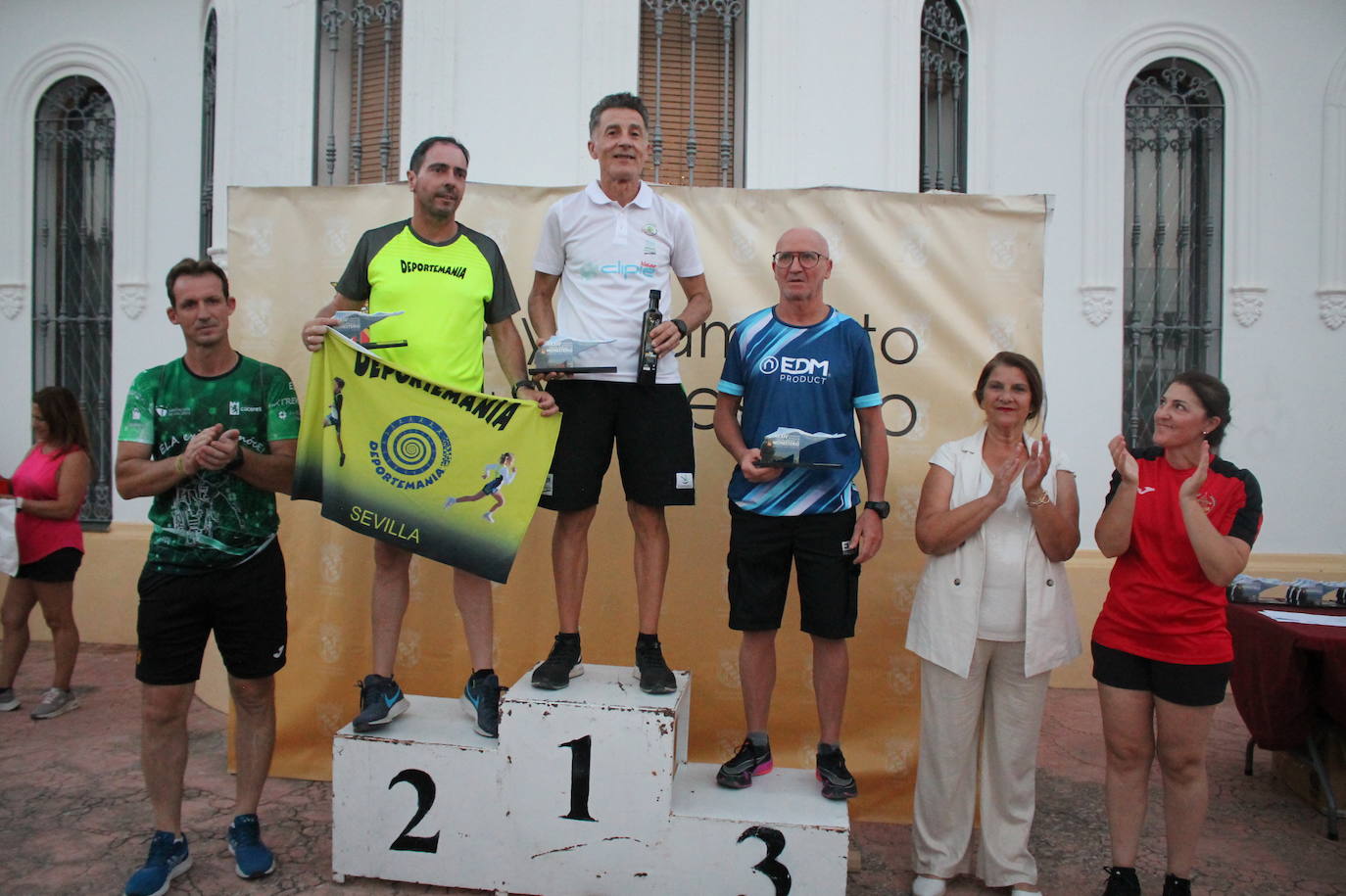 Fotos| Entrega de premios de II Milla Urbana de Monesterio