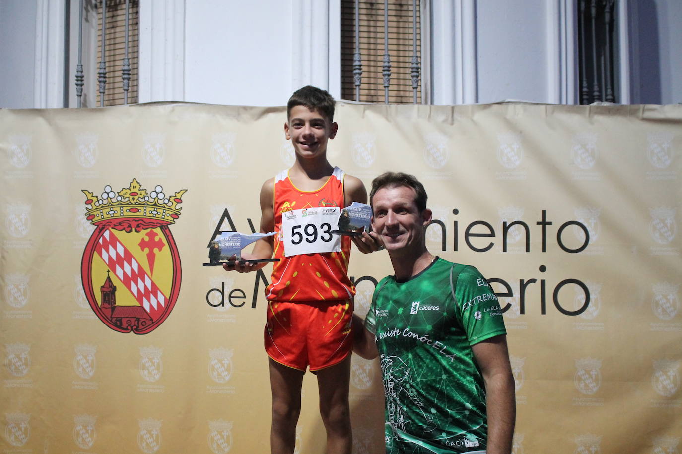 Fotos| Entrega de premios de II Milla Urbana de Monesterio