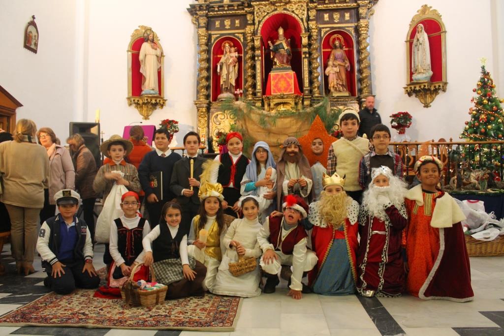Foto de grupo de los alumnos de catequesis 