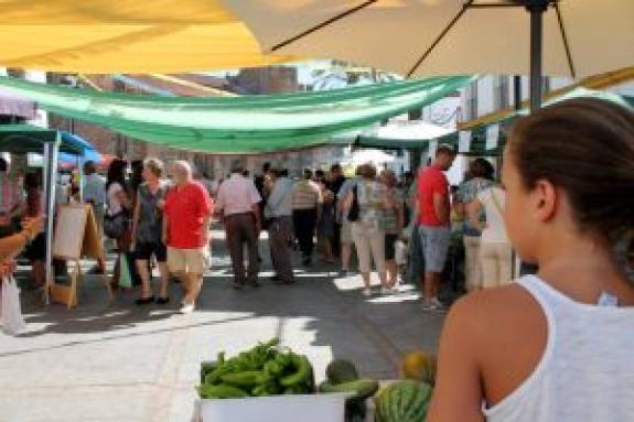 Durante una de las pasadas ediciones de la 'Feria del Huerto de Tentudía' 