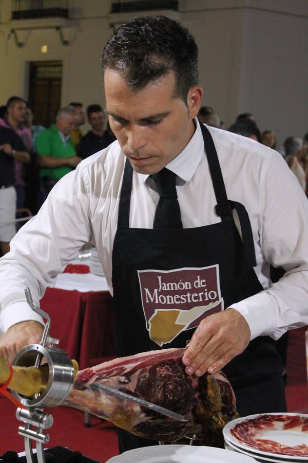 Juan José Masa durante el concurso de Cortadores de Jamón de este año celebrado en Monesterio 