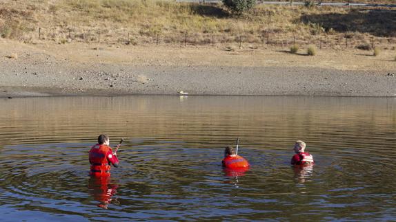  Durante la búsqueda acuática el pasado año en el Pantano de Tentudía 