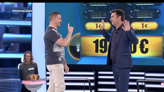 Óscar junto a Arturo, antes de plantarse 