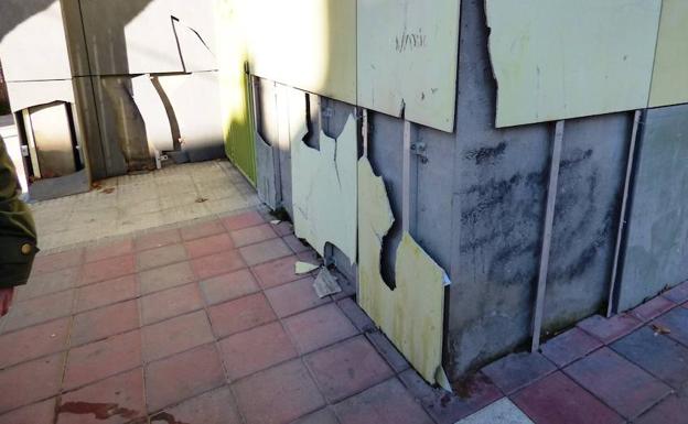 El PP pide al Ayuntamiento que repare ya la fachada del comedor de El Pozón al no hacerlo la Junta