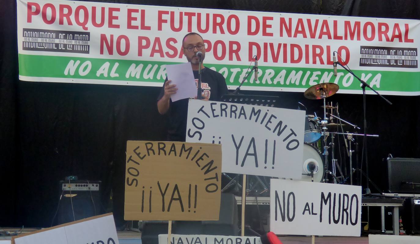 Felipe del Castillo leyó el manifiesto 