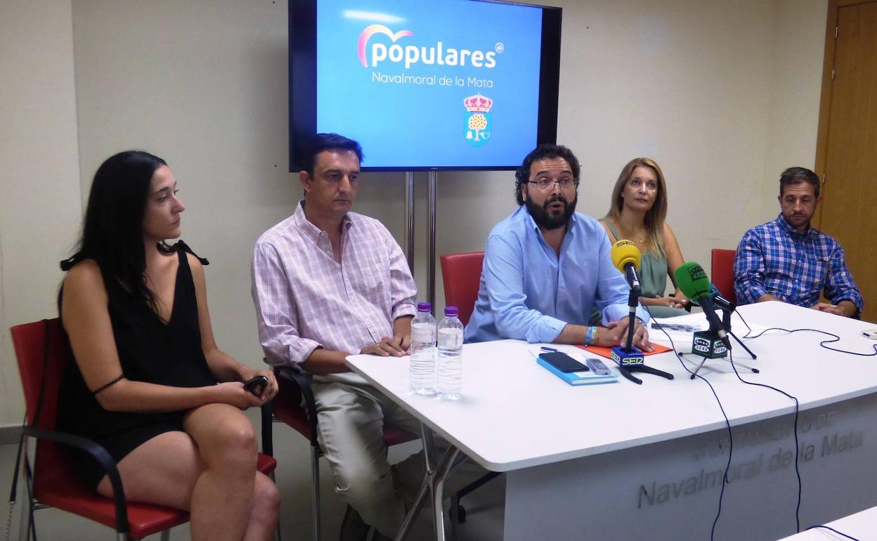 El PP lamenta que el secretario provincial del PSOE refrende las «irregularidades cometidas» sobre la Policía Local