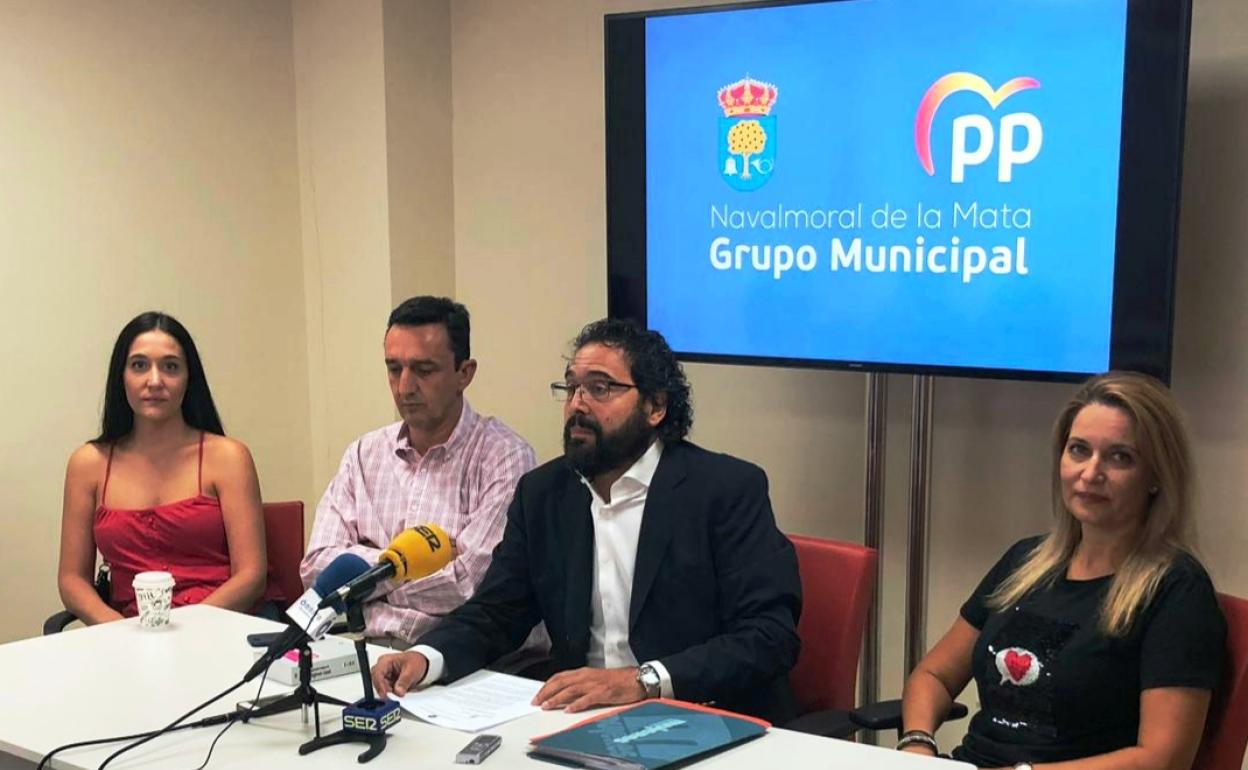 El grupo municipal popular casi a completo 