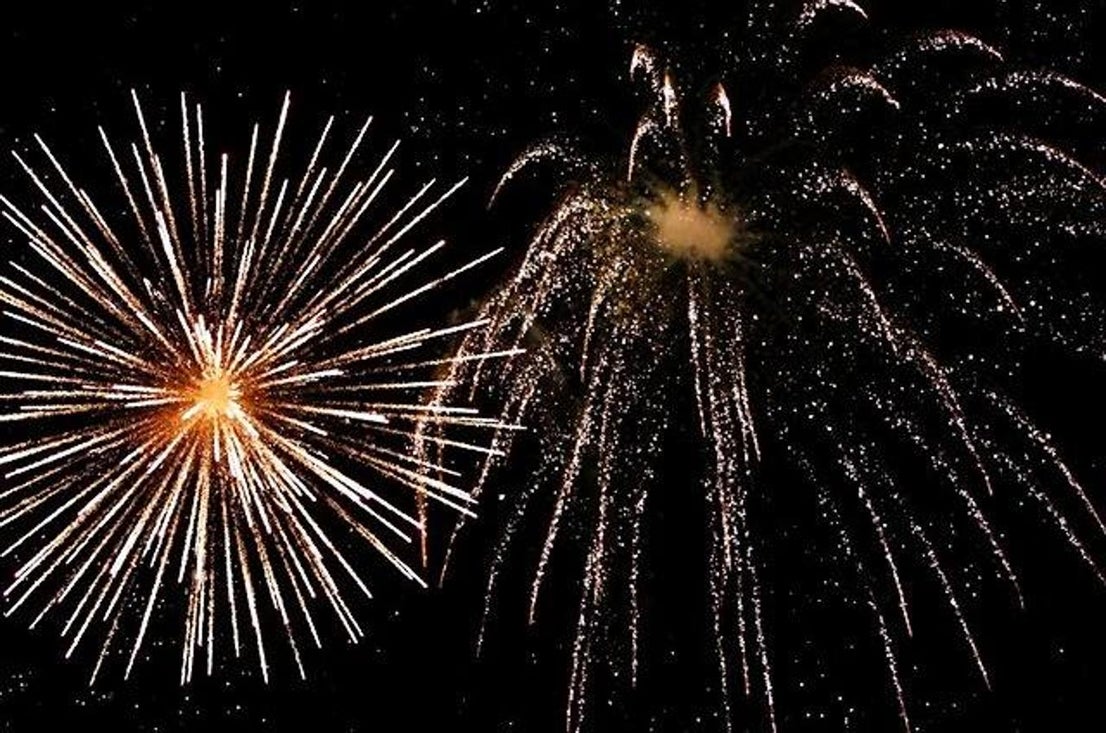 Mucho calor y mucho público en la calle, en las plazas, en bares y en terrazas y en la mayoría de las actividades realizadas. Así se podrían resumir, a grandes rasgos, las fiestas de San Miguel, aunque lógicamente cada uno hará su propio balance en función de lo que haya disfrutado. Porque también hay quien se queja del exceso de ruidos, de la acumulación de basuras y de la falta de civismo. Repasamos las fiestas en casi 30 fotografías, aunque podrían ser muchas más.