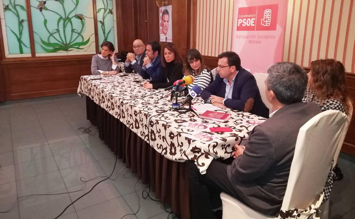 «El PSOE es el único partido que puede garantizar un futuro de progreso para este país»