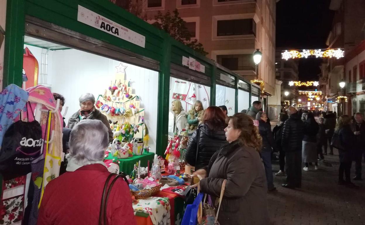 Termina el Mercadillo Solidario de Navidad