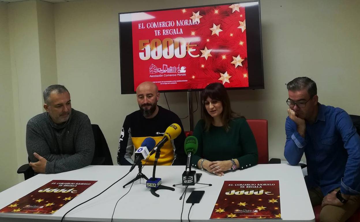 Presentación de la campaña navideña de la nueva asociación 