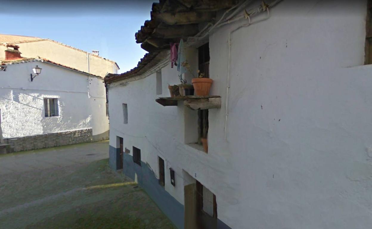 Vivienda en la que nació el mártir, ahora en venta