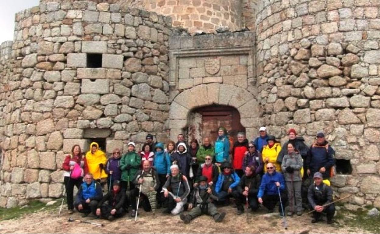 Once socios del CECA se formarán para poder guiar rutas senderistas