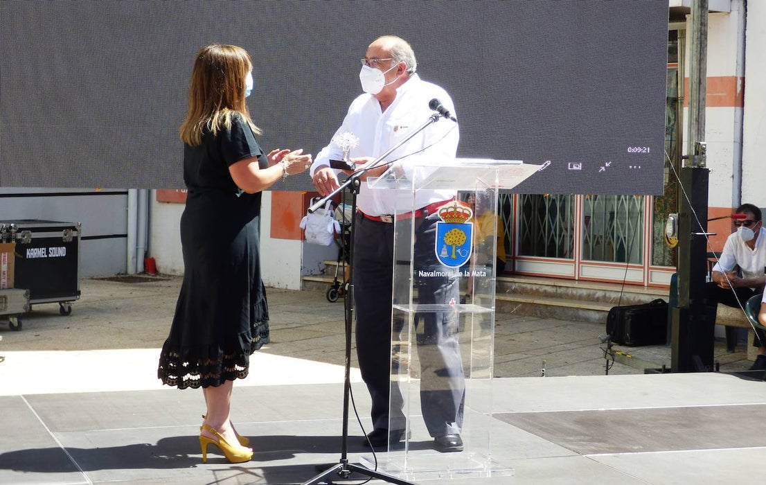 Fotos: Homenaje en la plaza de España