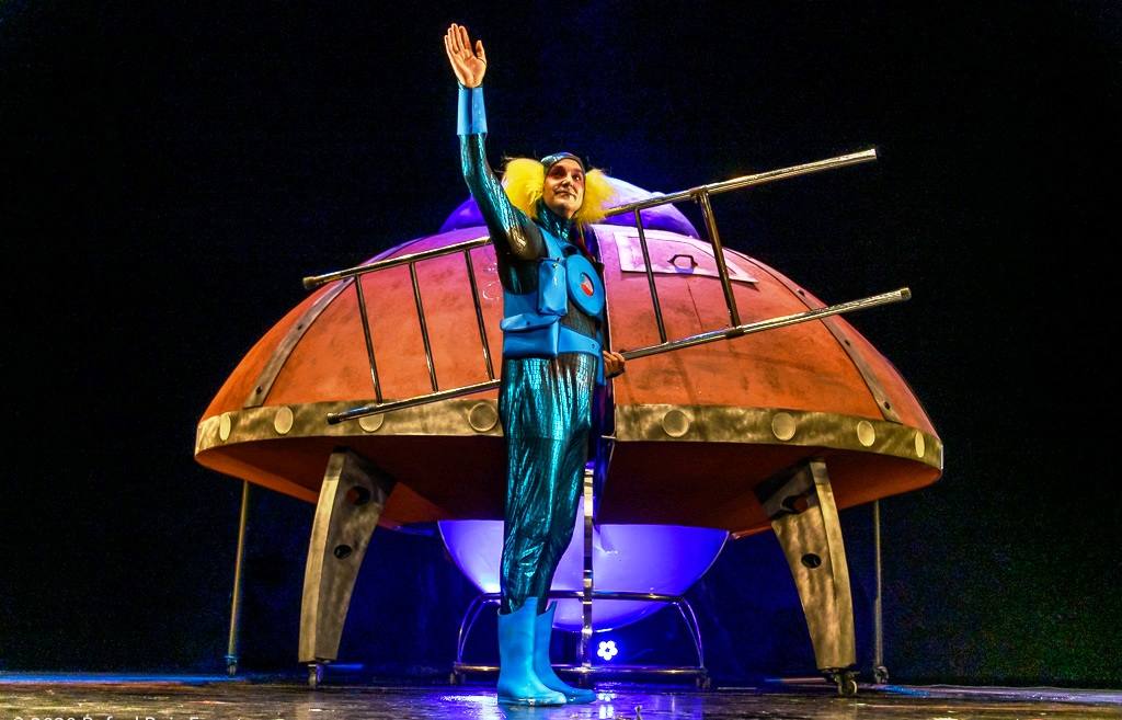 Fotos: Los Asaco estrenan 'Crash, un planeta emocionante'