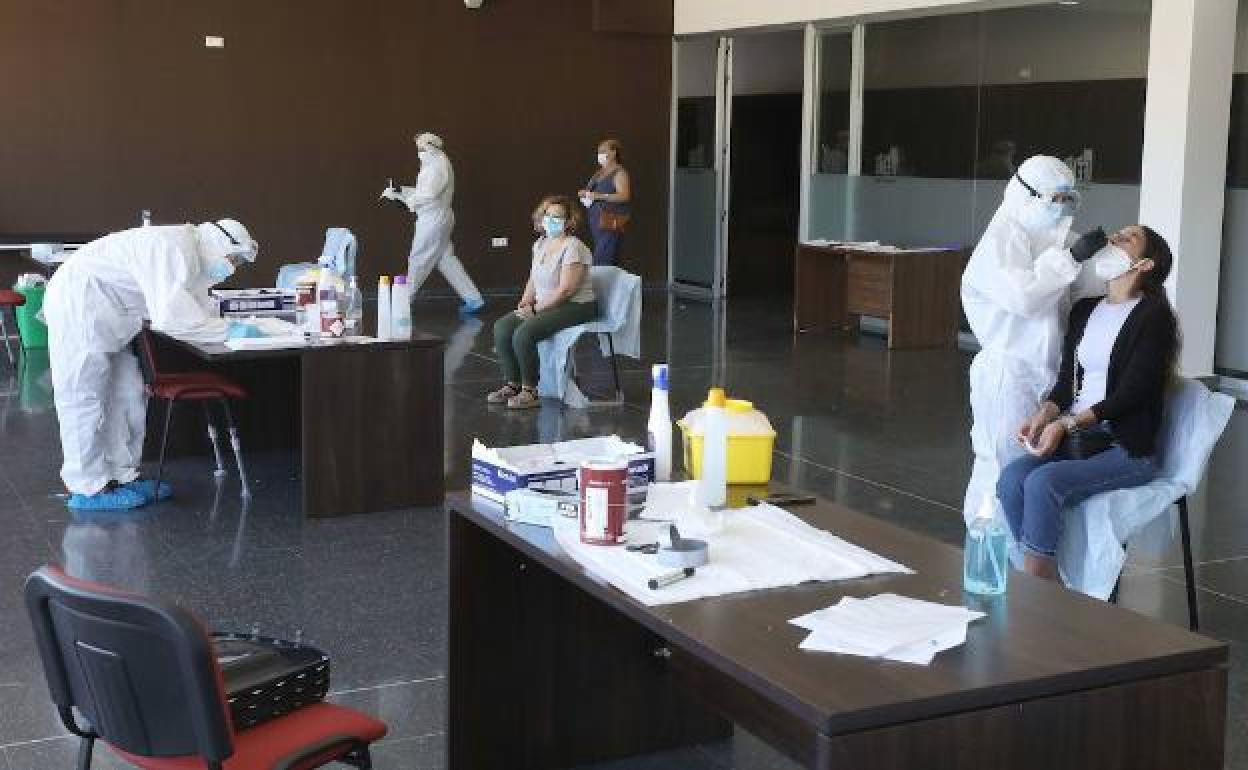 Realización de pruebas PCR 