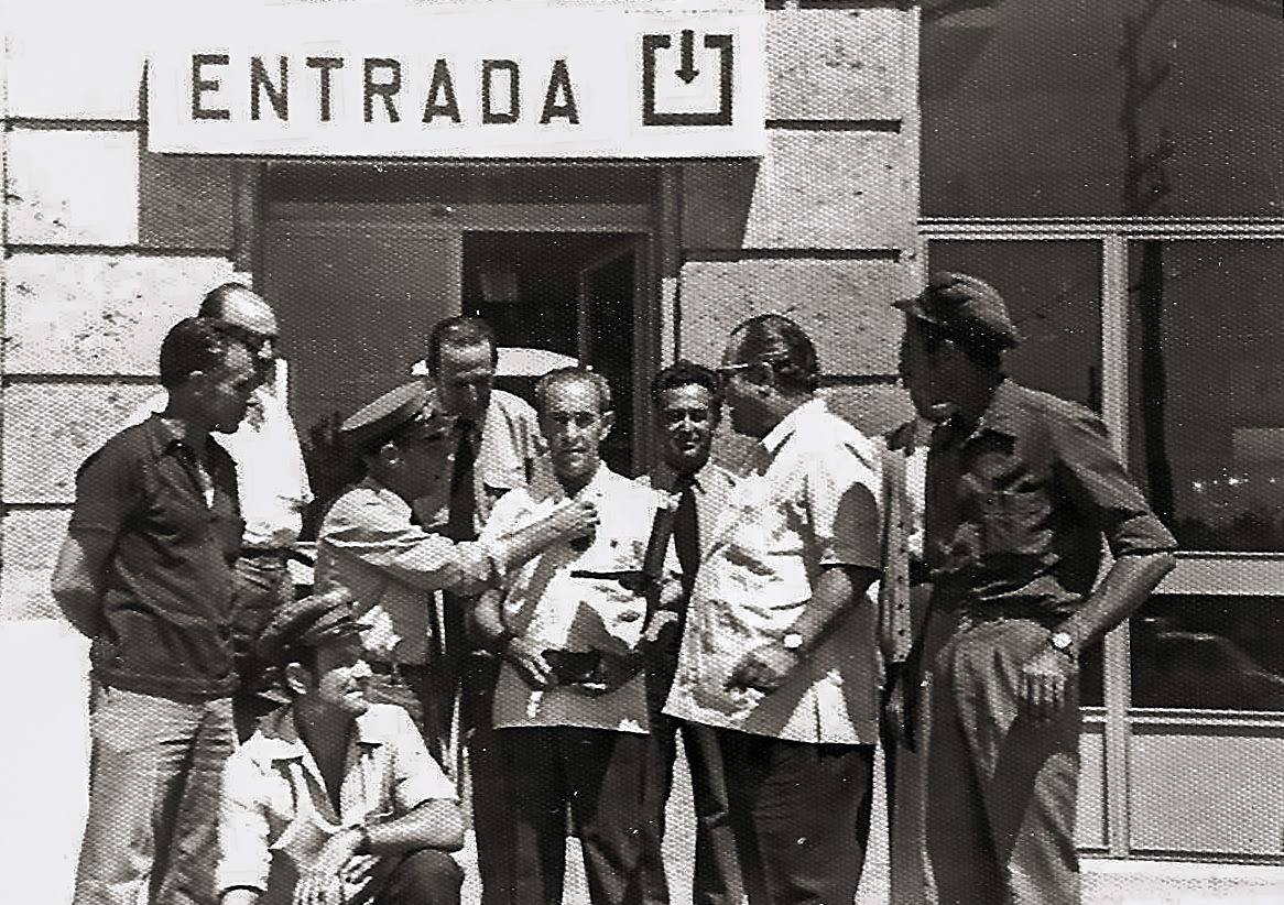 Jubilación de un factor de Renfe junto a Agustín Carreño, Domingo, Lorenzo Mateos y Luis Cerezo