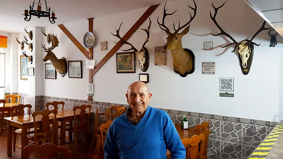 El patriarca de la familia y fundador del bar, Isidro Solís 