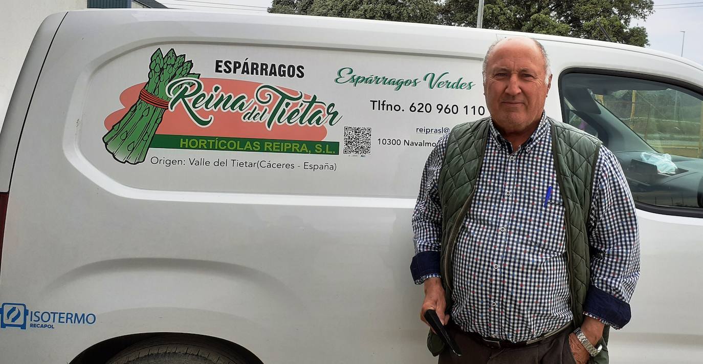 Pulido, de 75 años, quiere seguir activo 