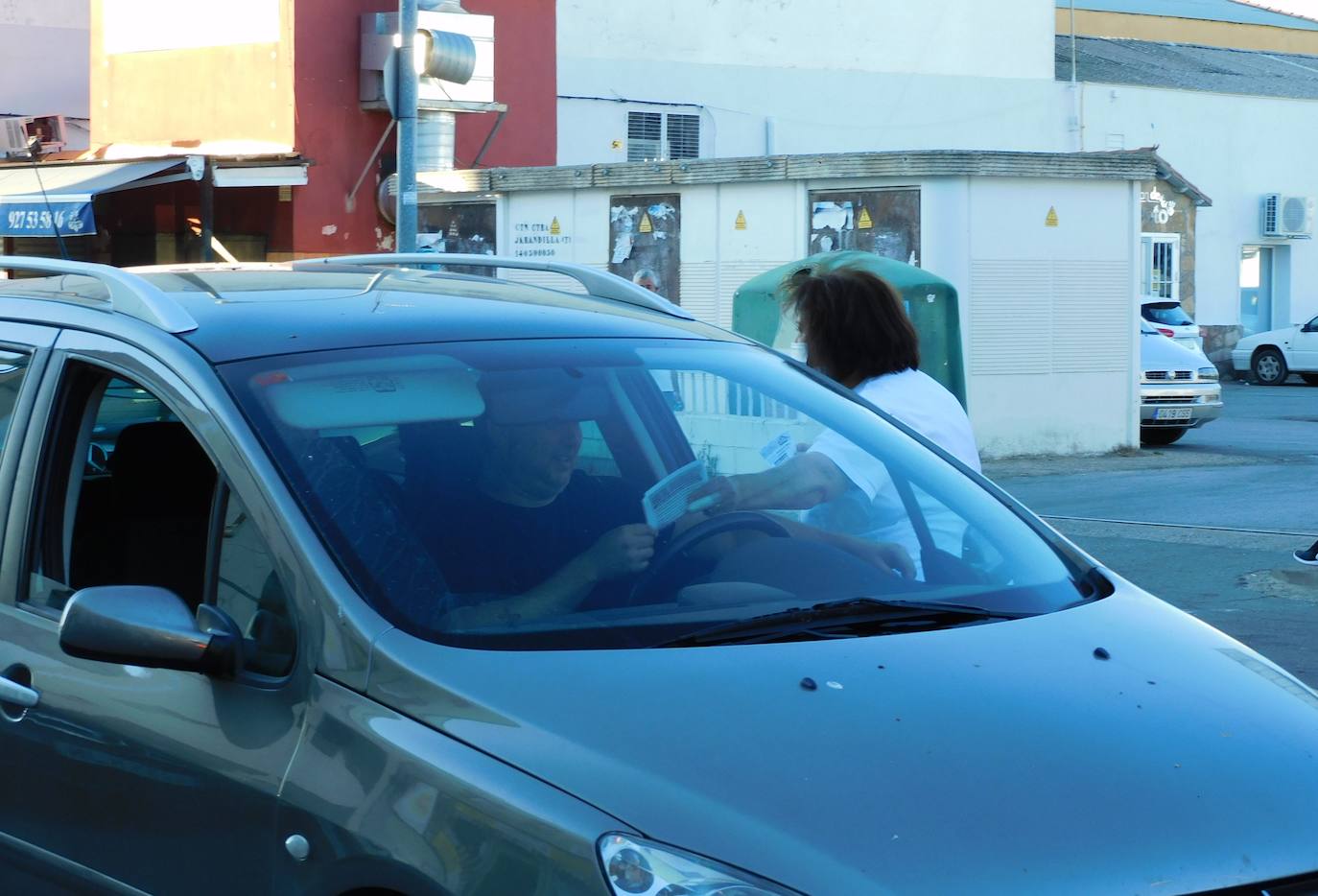 Se reparten octavillas entre los conductores 