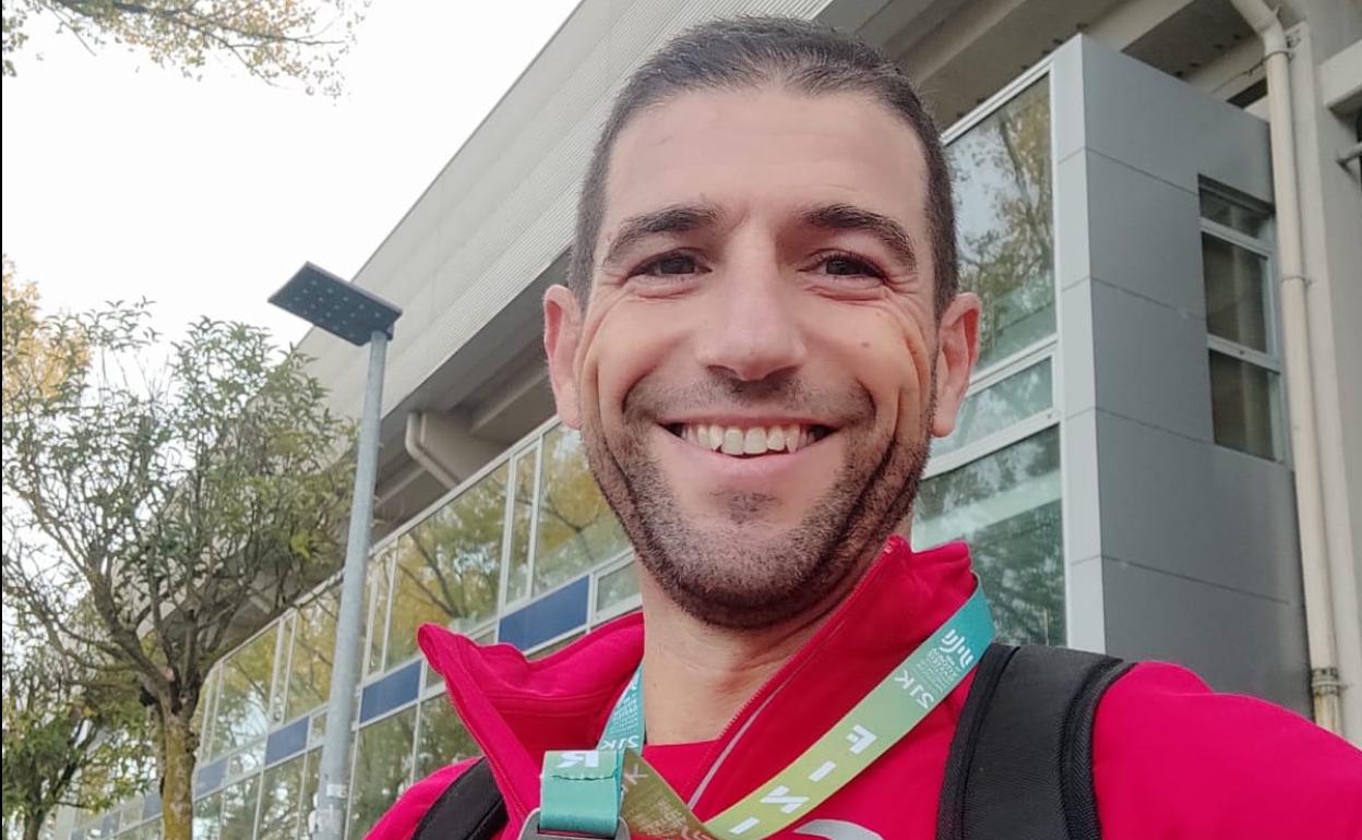 Jorge Campos, cuarto en su categoría en la Maratón Martín Fiz, en Vitoria