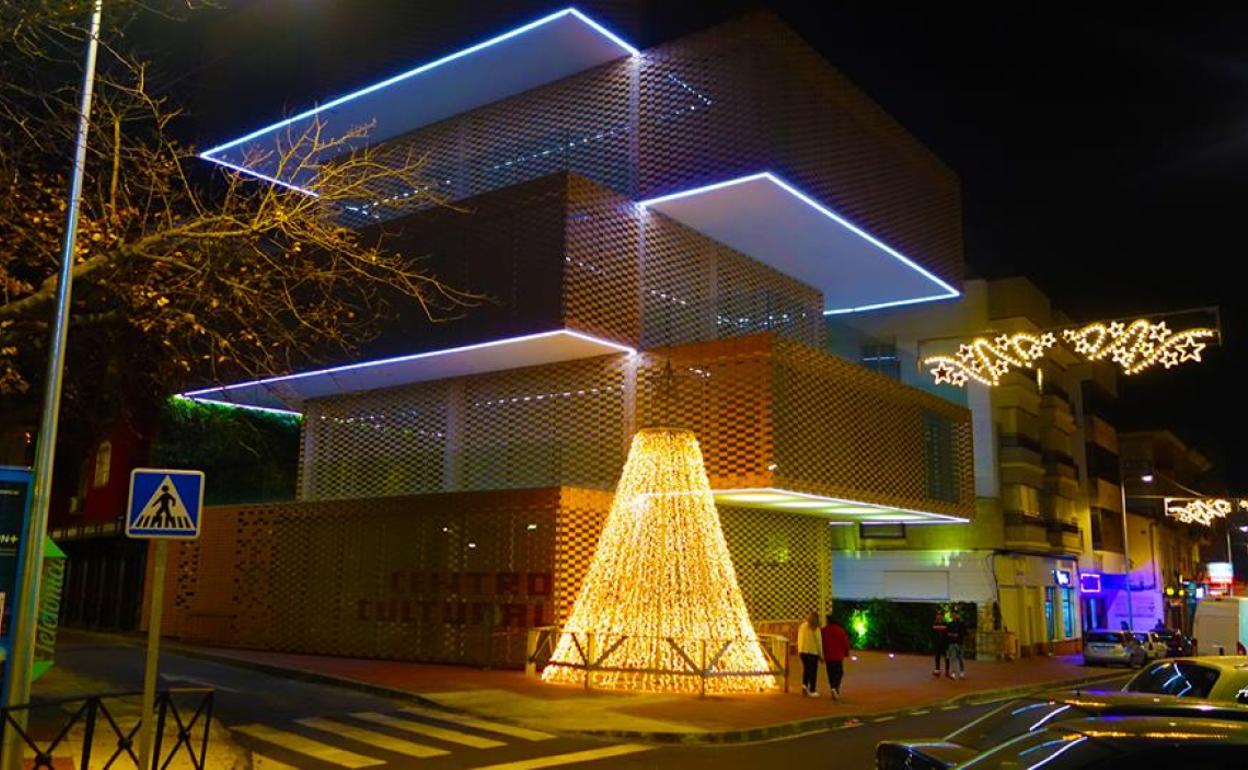 Iluminación navideña en el entorno de La Gota 
