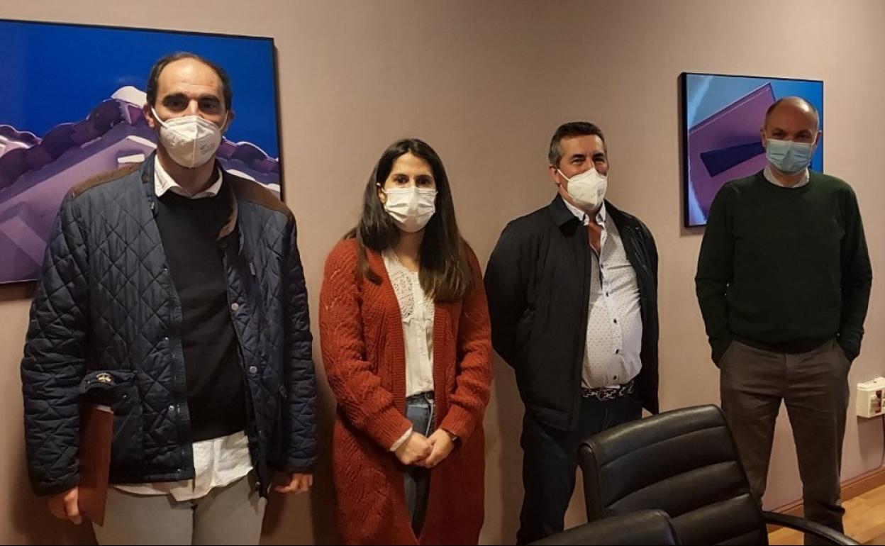 La Junta se compromete a reactivar la estación de tren de Casatejada