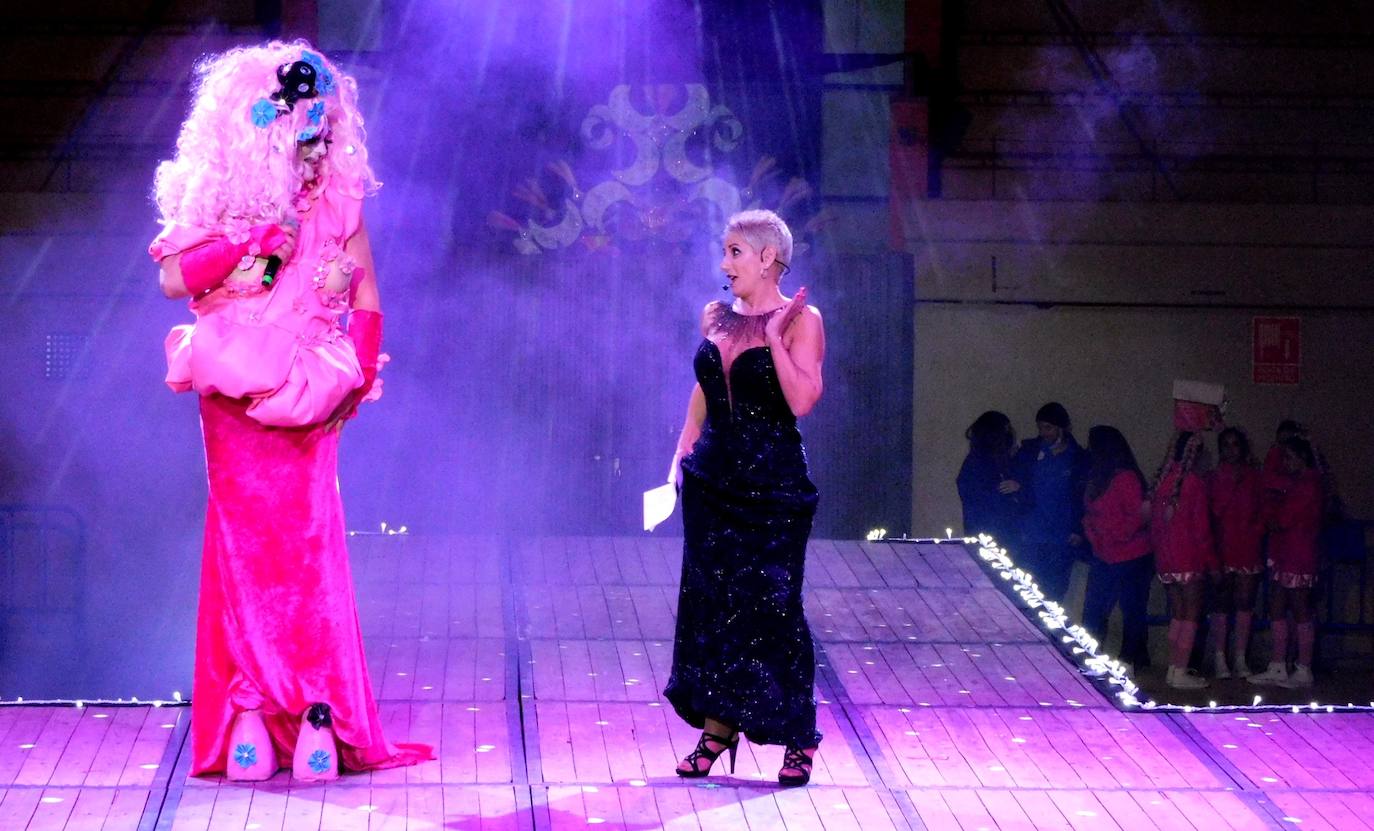 Fotos: El Carnaval corona a sus reinas