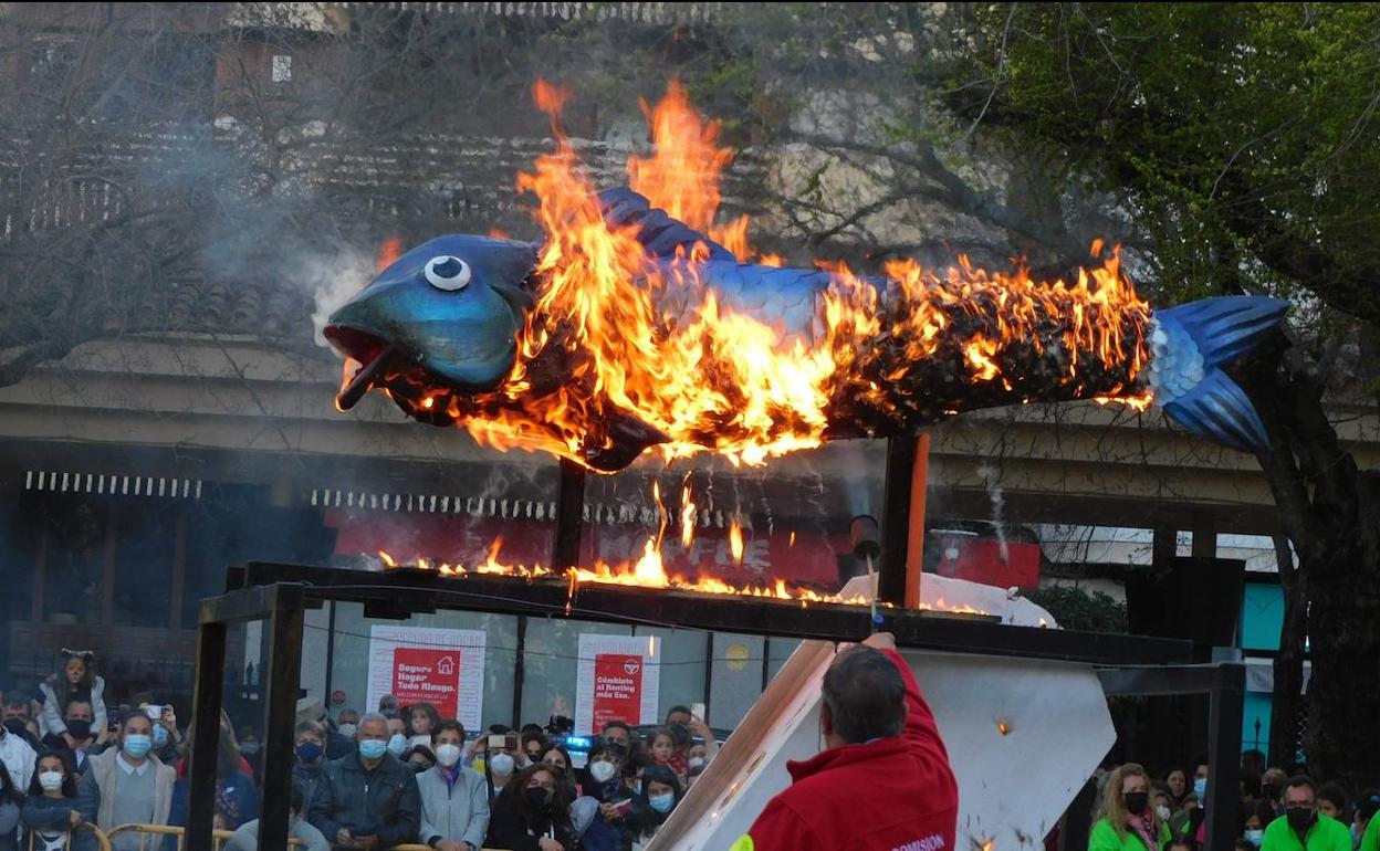 La alcaldesa despide el Carnaval con un recuerdo hacia el pueblo de Ucrania