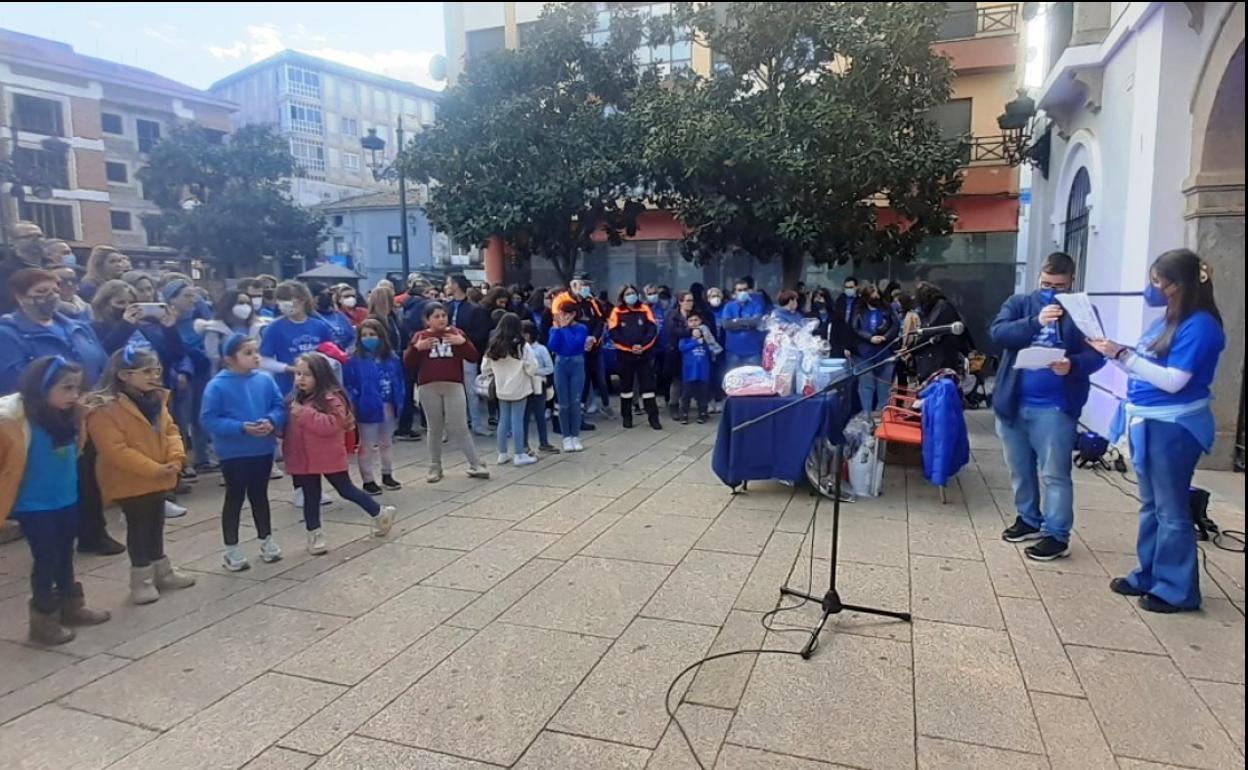 Lectura del manifiesto en la plaza de España 