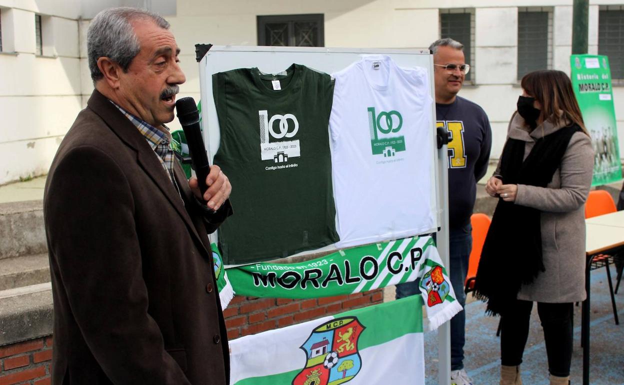 Contigo hasta el infinito
