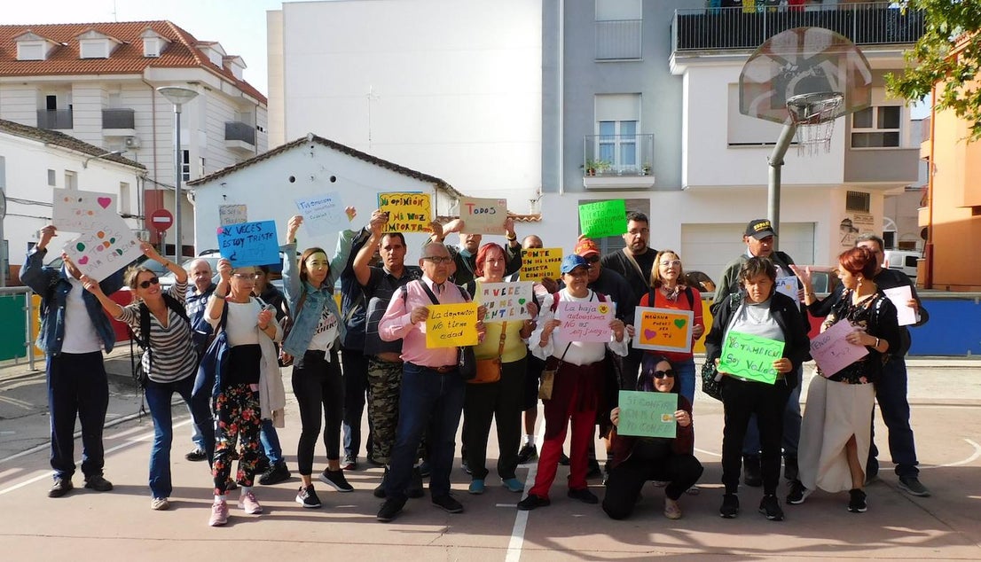 Fotos: Navalmoral celebra el Día Mundial de la Salud Mental