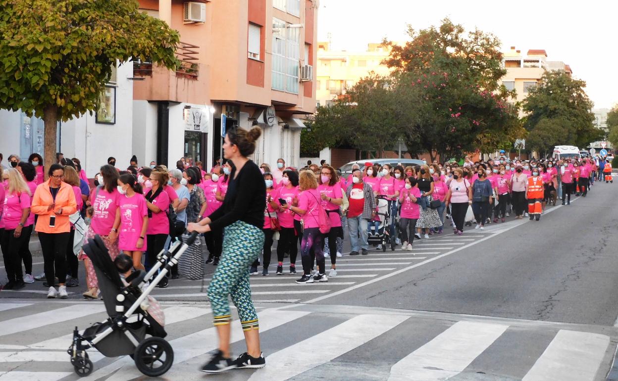 Marcha del pasado otoño todavía con mascarilla 