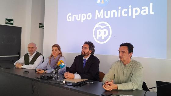 La democracia pierde ante la dedocracia...