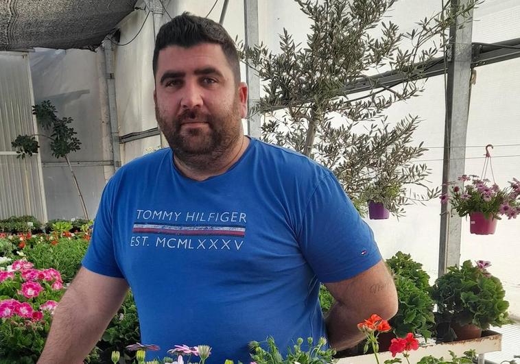 «Las plantas de nuestro vivero llegan a todo el país», presume Juan Manuel Suárez