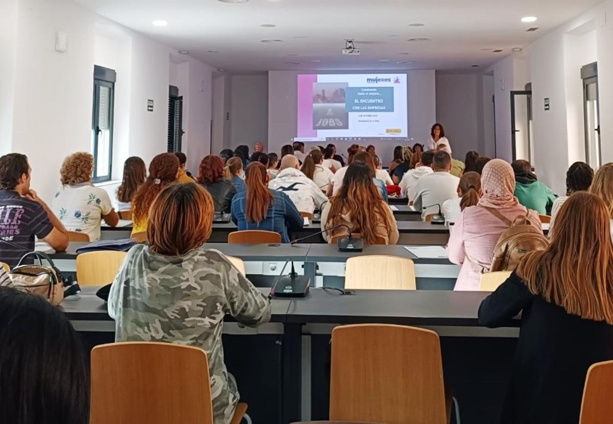 Fundación Mujeres retoma la atención a víctimas de violencia de género