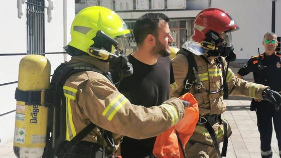 Un simulacro de incendio sorprende a los viandantes