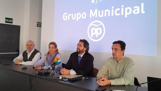Abandonan el grupo popular municipal cuatro de los cinco concejales que tenía el PP