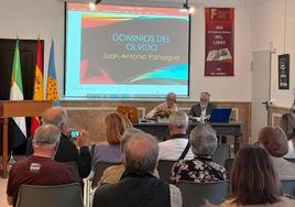 Presentación del libro 'Dominios del olvido', del losareño Juan Antonio Paniagua