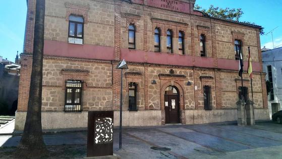 El Instituto Antipalúdico sigue sin panel explicativo sobre su historia
