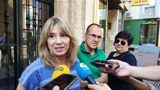 El alcalde se reúne con No al Muro y otros colectivos locales